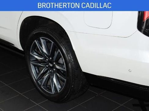 Certified 2024 Cadillac Escalade Sport Platinum w/ Heavy-Duty Trailer Package image 16