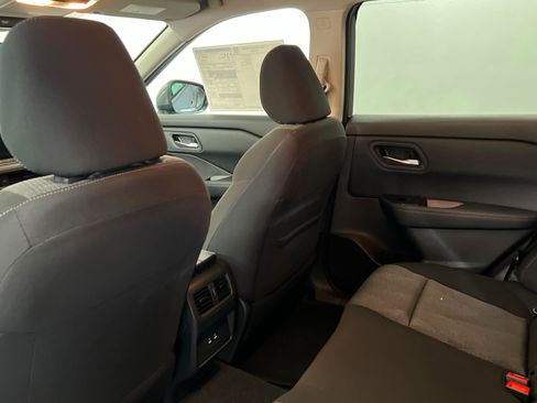 New 2026 Nissan Rogue SV w/ Cold Weather Package AWD/4WD image 19
