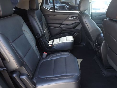 Used 2019 Chevrolet Traverse Premier AWD/4WD image 18