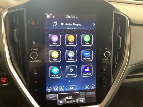 Used 2024 Subaru Crosstrek 2.0i Premium image 13