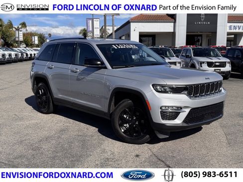 Used 2023 Jeep Grand Cherokee Limited image 1