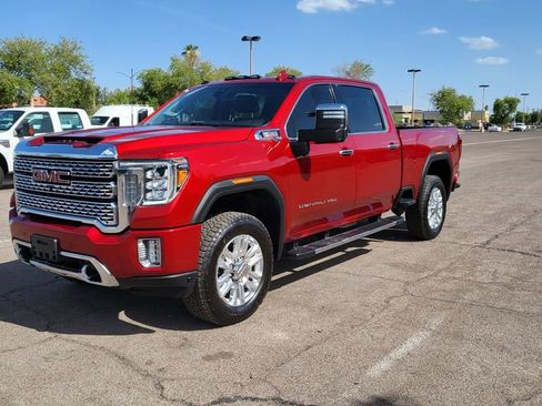 Used 2023 GMC Sierra 2500 Denali AWD/4WD image 4