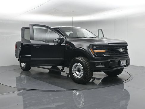 Used 2025 Ford F150 XLT w/ Equipment Group 302A MID AWD/4WD image 34