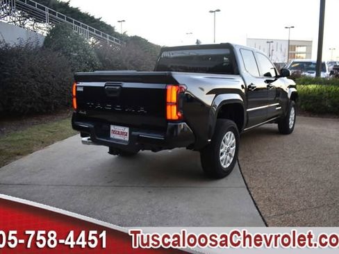 Used 2024 Toyota Tacoma SR5 image 10