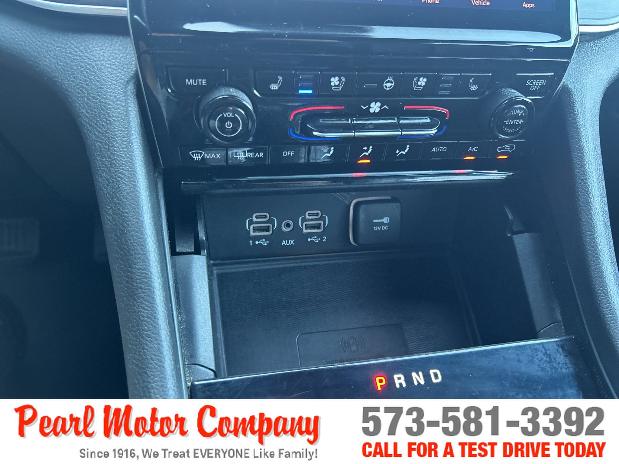 Used 2024 Jeep Grand Cherokee L Limited w/ Luxury Tech Group II AWD/4WD image 18