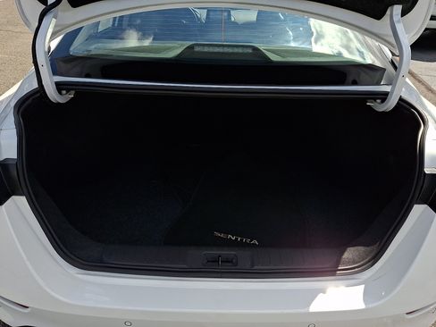 Certified 2025 Nissan Sentra SV FWD image 29