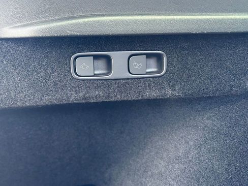 Used 2023 Tesla Model Y Long Range image 15