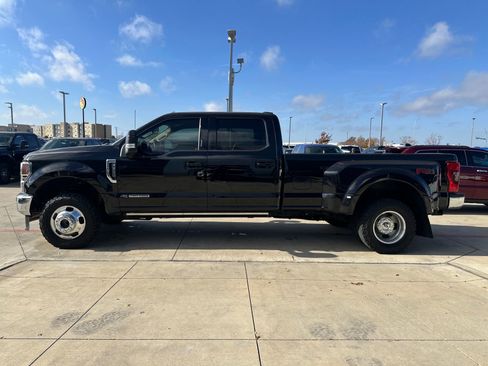 Used 2022 Ford F350 Lariat w/ Lariat Ultimate Package image 2