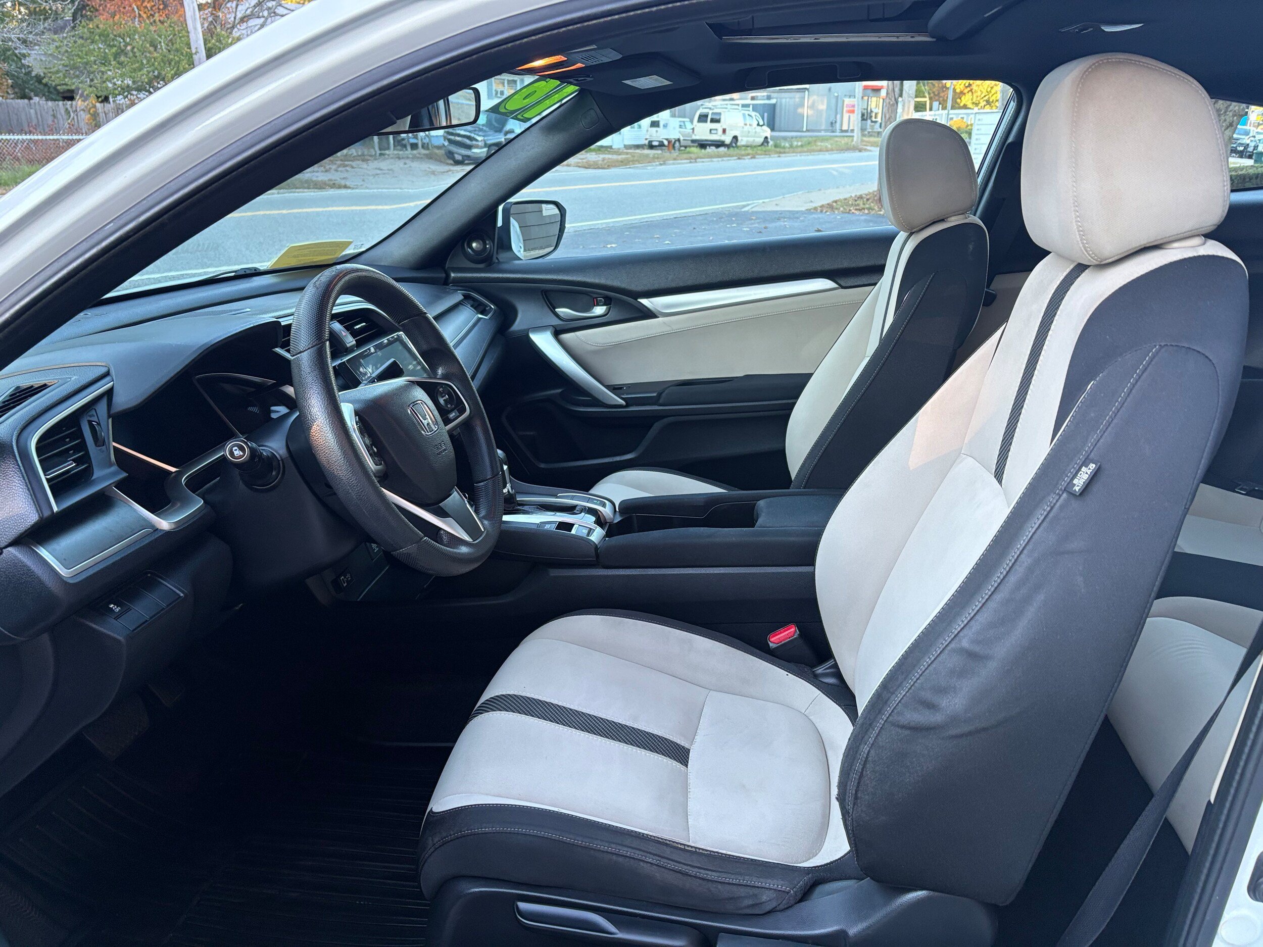 Used 2016 Honda Civic EX-T image 10