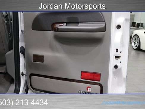 Used 2002 Ford F350 Lariat image 65