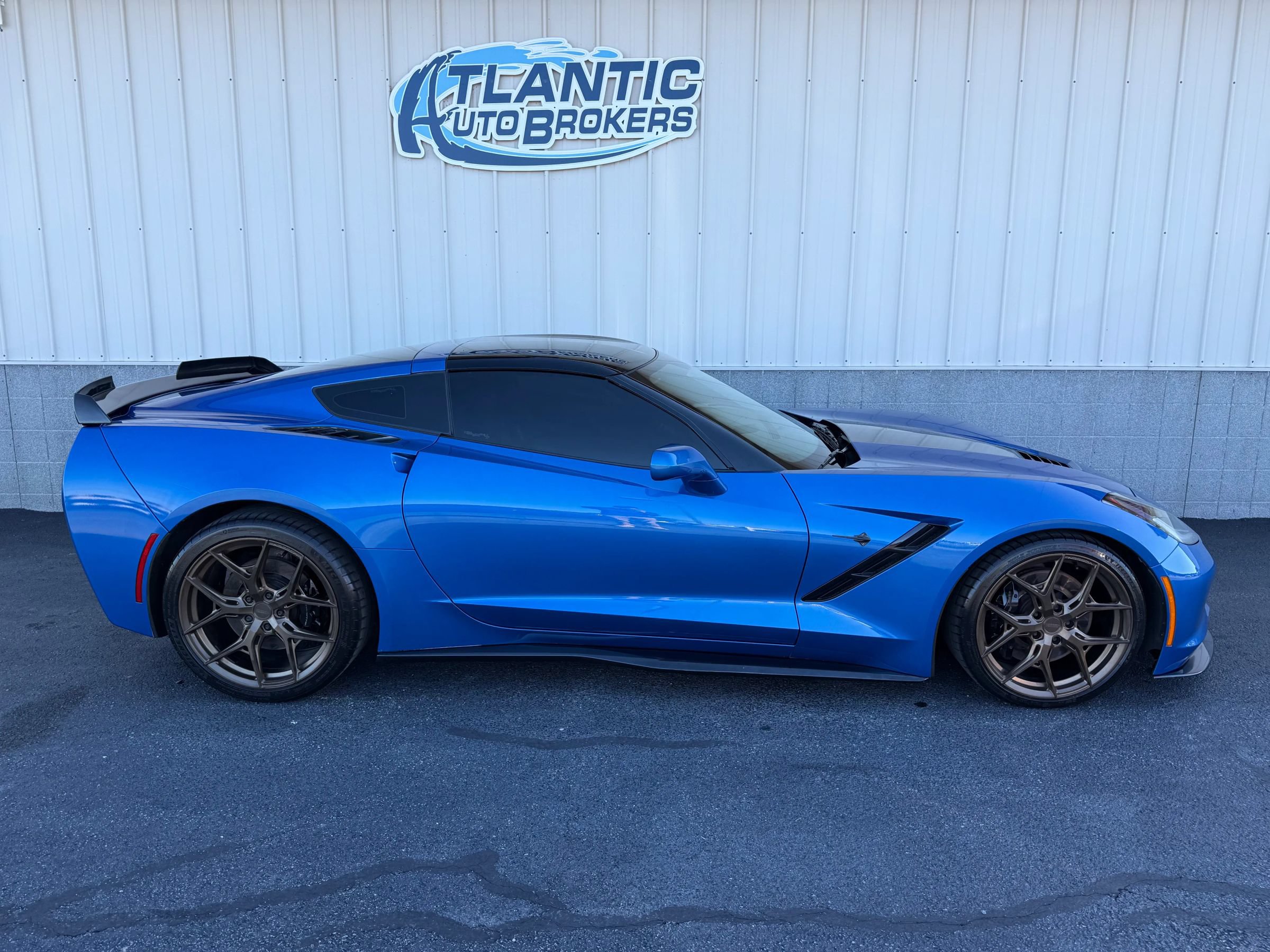 Used 2014 Chevrolet Corvette Stingray Coupe w/ 3LT Preferred Equipment Group RWD image 3