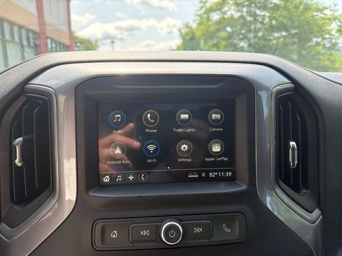 Used 2019 Chevrolet Silverado 1500 Custom w/ Custom Convenience Package AWD/4WD image 25
