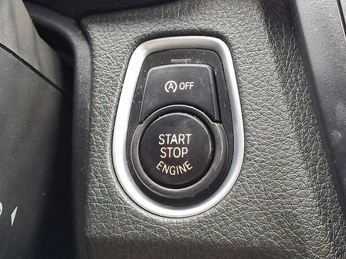 Used 2014 BMW 320i xDrive Sedan image 27