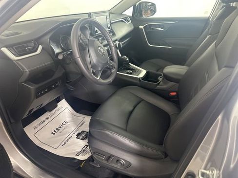 Used 2022 Toyota RAV4 XLE Premium AWD/4WD image 12