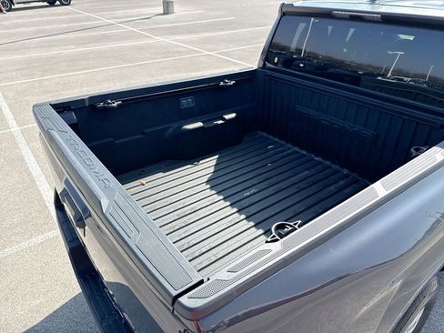 Certified 2025 Toyota Tacoma SR image 21