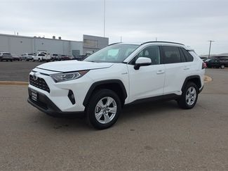 Used 2021 Toyota RAV4 XLE w/ Convenience Package video 2