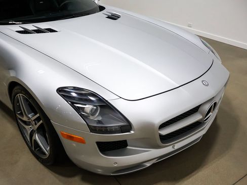 Used 2012 Mercedes-Benz SLS AMG Coupe image 59