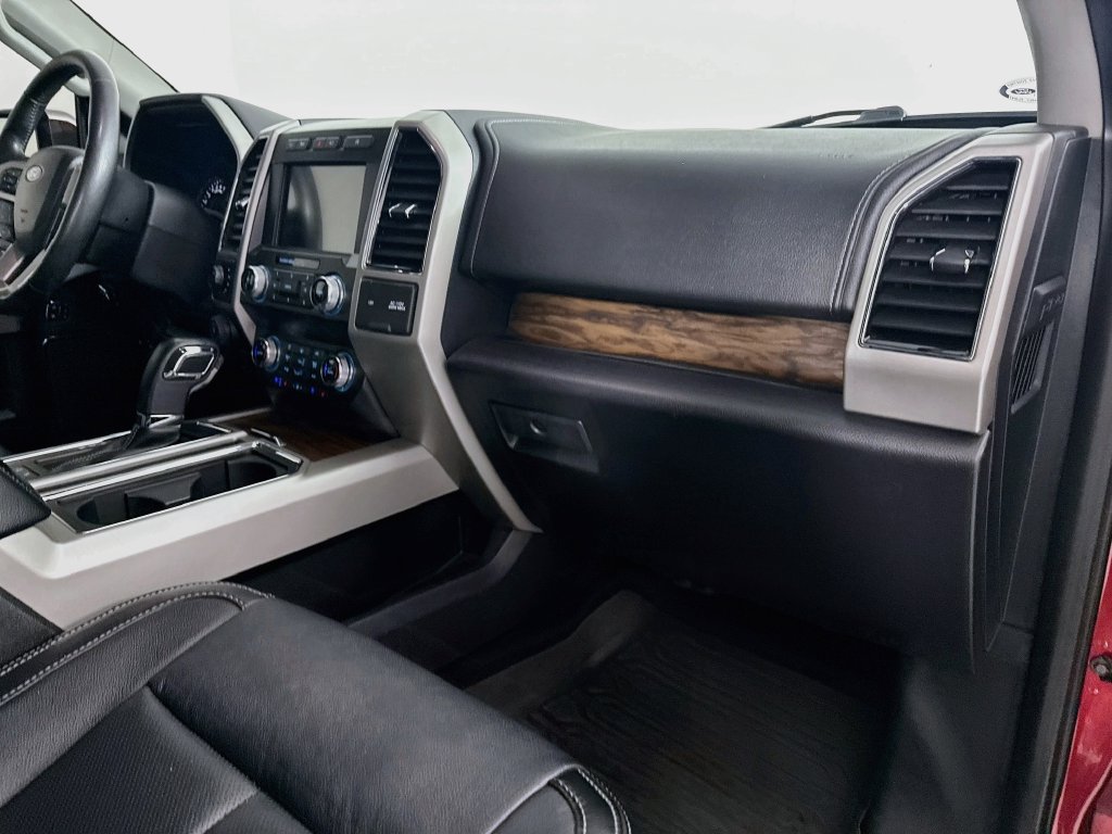 Used 2019 Ford F150 Lariat w/ Equipment Group 502A Luxury AWD/4WD image 22