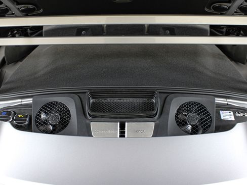Used 2019 Porsche 911 Speedster RWD image 48
