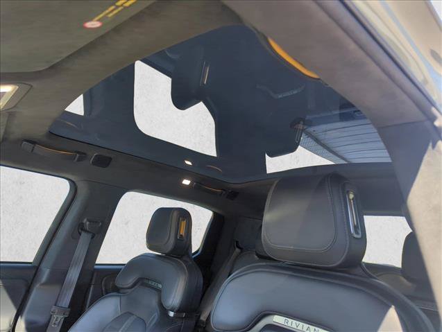 Used 2022 Rivian R1T Launch Edition AWD/4WD image 25