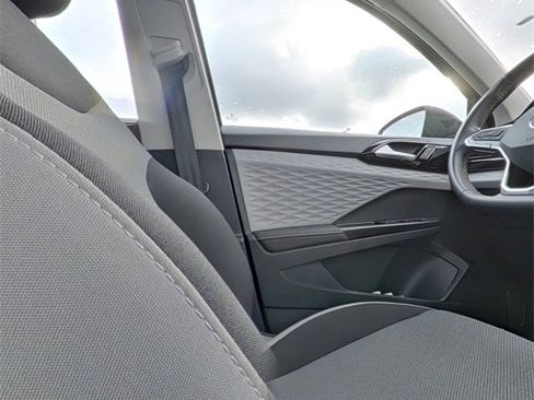 Used 2024 Volkswagen Taos S image 26