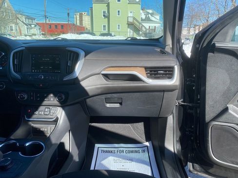 Used 2019 GMC Terrain SLE image 28