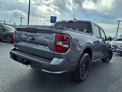 Used 2025 Ford Maverick Lobo AWD/4WD image 28