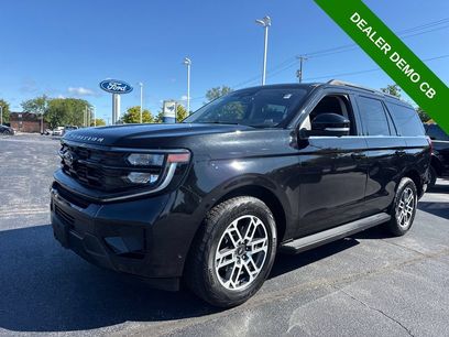 Used 2025 Ford Expedition Active