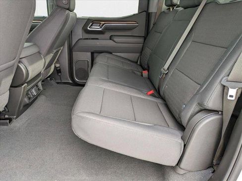 New 2025 Chevrolet Silverado 1500 LT w/ Convenience Package II image 15