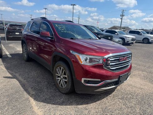 Used 2017 GMC Acadia SLE AWD/4WD image 1
