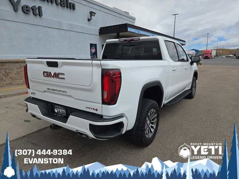 Used 2021 GMC Sierra 1500 AT4 w/ AT4 Premium Package AWD/4WD image 3