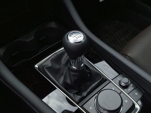 New 2026 MAZDA MAZDA3 2.5 S Hatchback w/ Premium Pkg FWD image 19