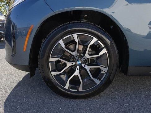 Certified 2025 BMW X3 xDrive30i image 5