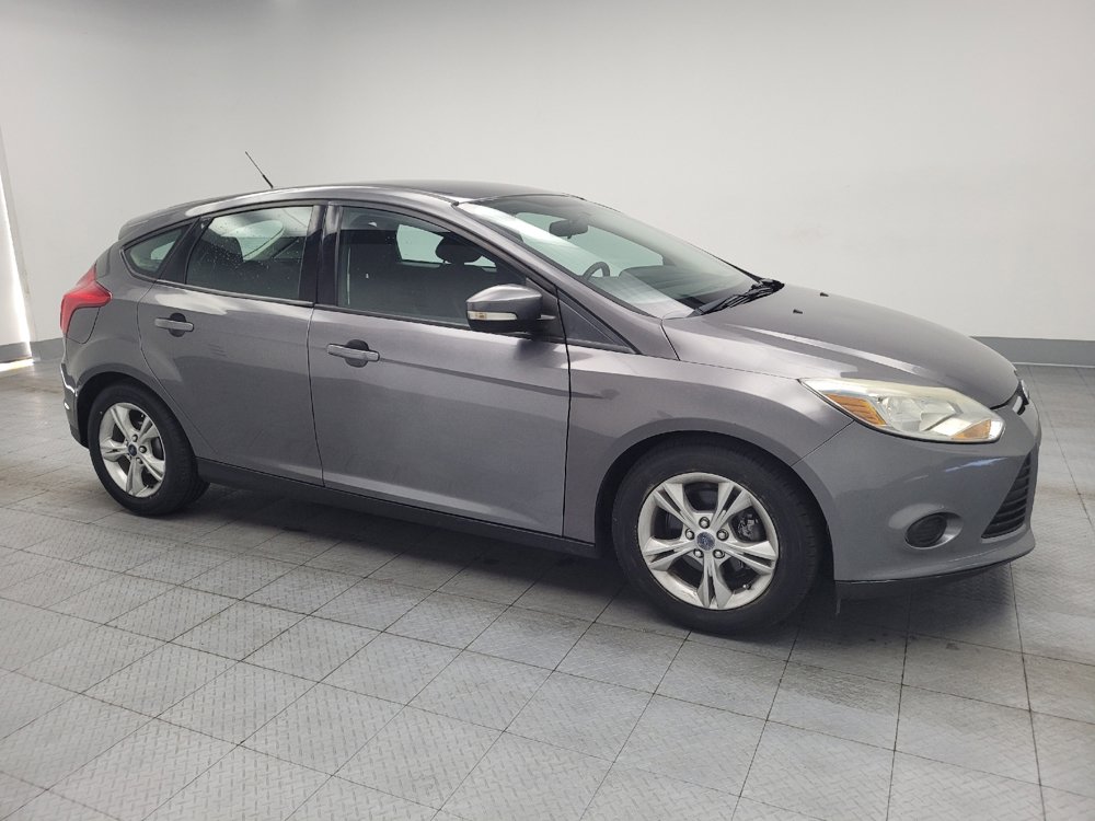 Used 2014 Ford Focus SE w/ SE Winter Package FWD image 11