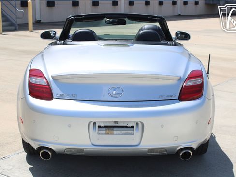 Used 2006 Lexus SC 430 Convertible RWD image 12
