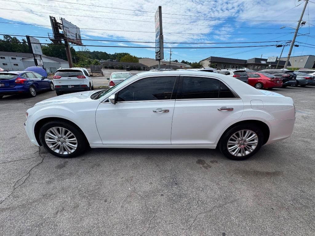 Used 2014 Chrysler 300 C AWD/4WD image 5