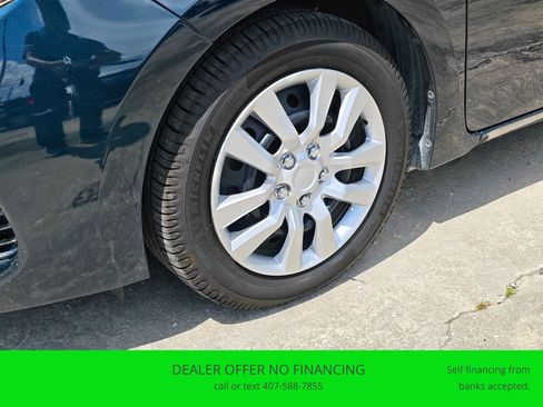 Used 2017 Toyota Corolla LE FWD image 23