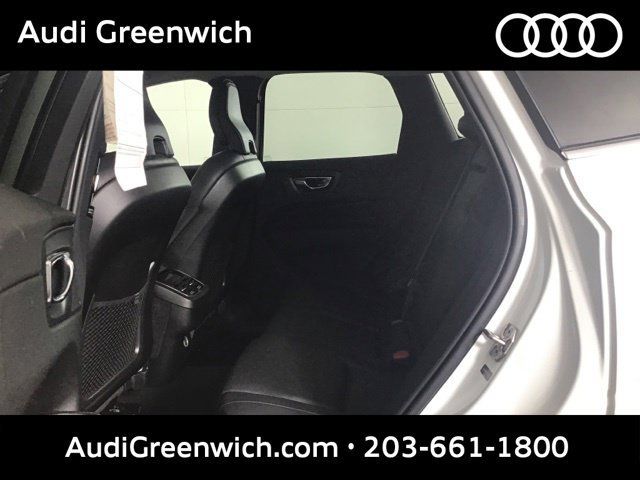 Used 2020 Volvo XC60 T6 Inscription w/ Protection Package Premier AWD/4WD image 22