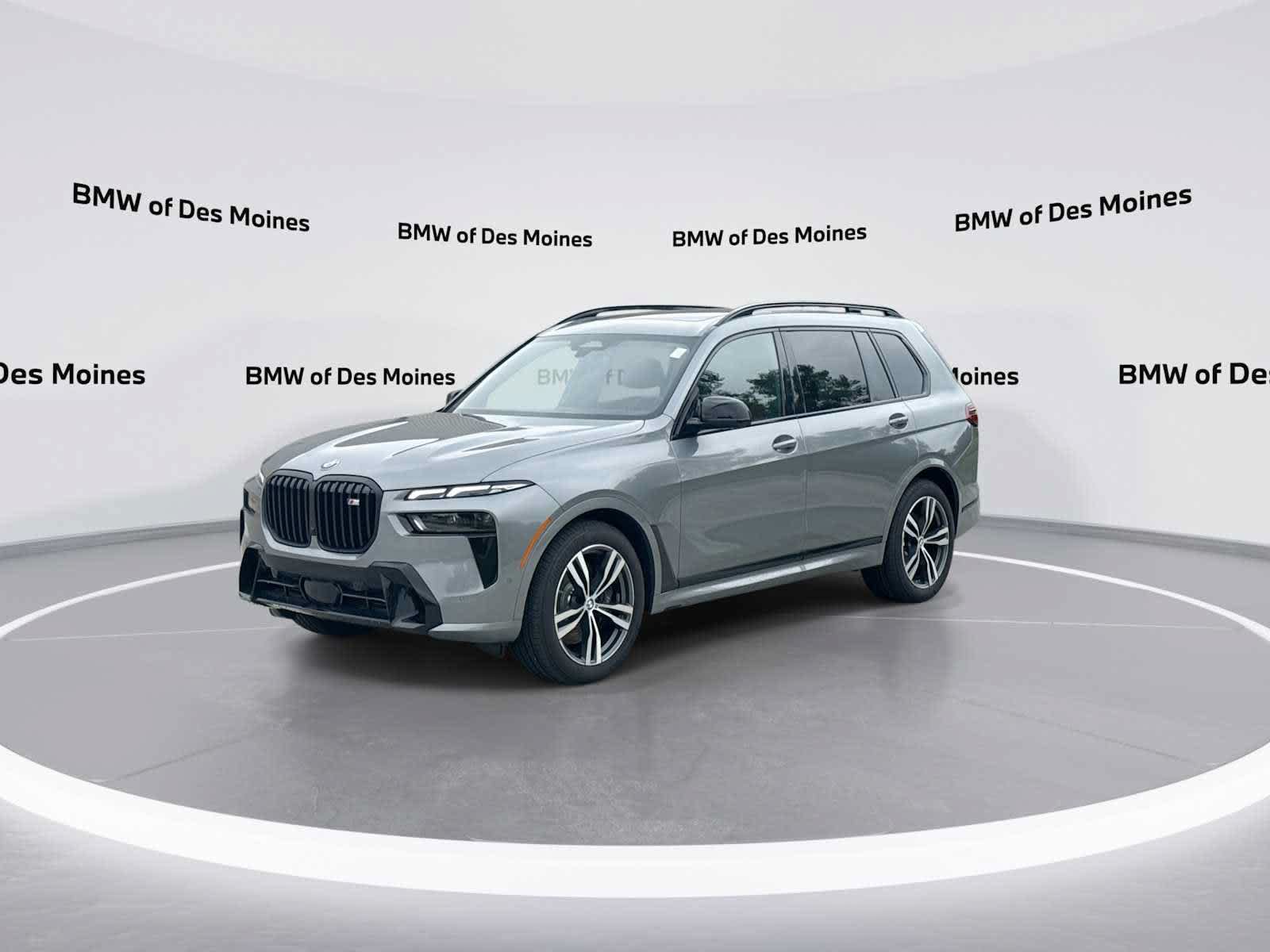 Used 2026 BMW X7 M60i w/ M Sport Professional Package AWD/4WD image 4