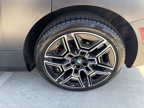 Used 2026 BMW iX xDrive60 AWD/4WD image 6
