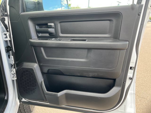 Used 2017 RAM 2500 Tradesman w/ Chrome Appearance Group AWD/4WD image 21