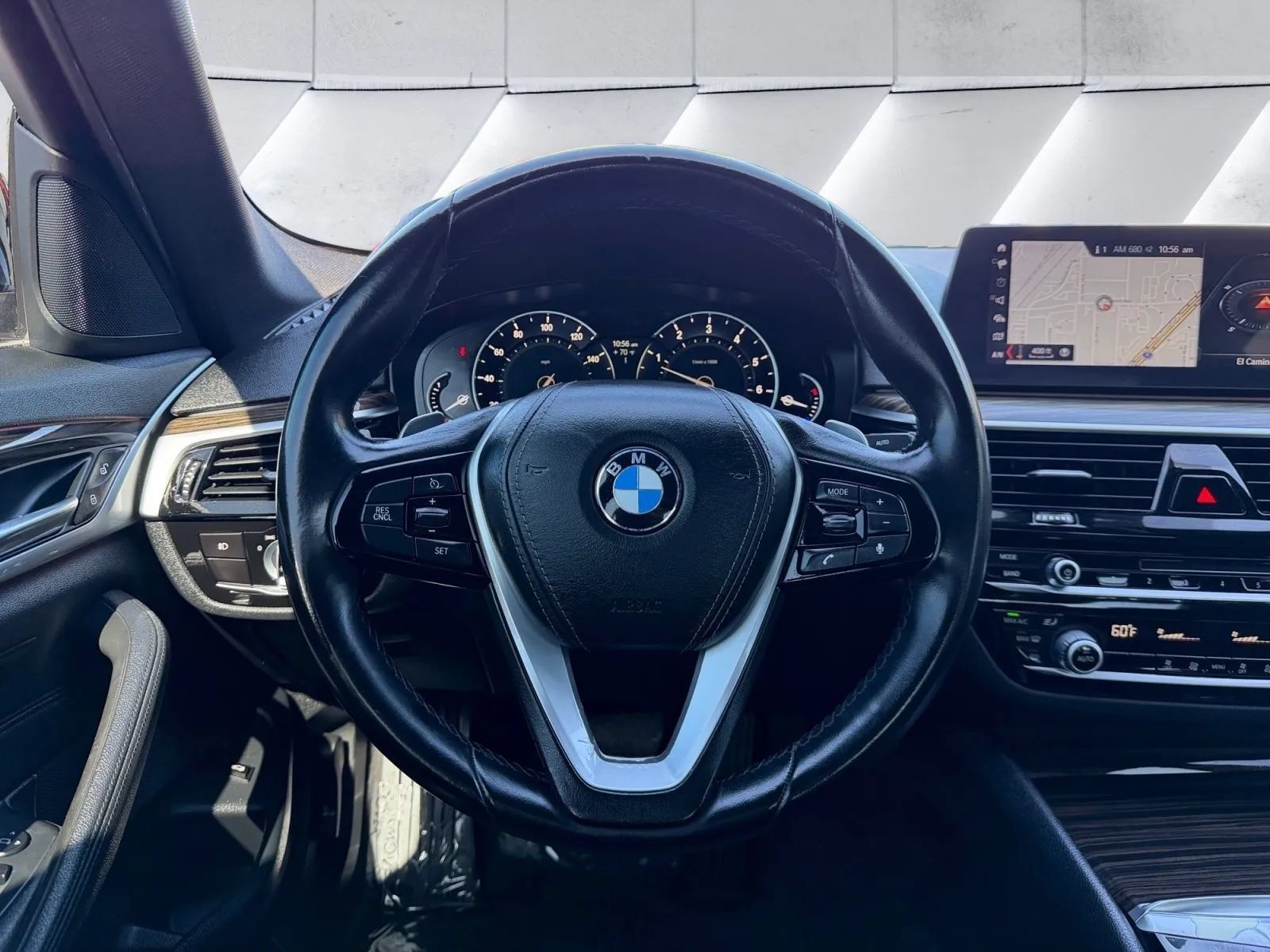 Used 2018 BMW 530i RWD image 17