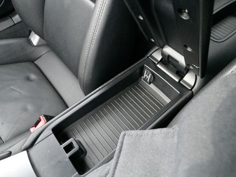 Used 2015 Porsche 911 Carrera image 32