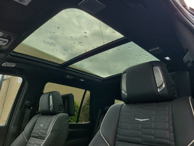 Certified 2025 Cadillac Escalade Sport Platinum AWD/4WD image 27