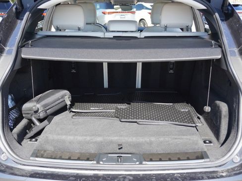 Used 2021 Jaguar F-PACE S image 36