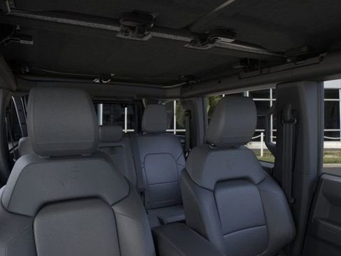 New 2025 Ford Bronco Outer Banks image 12