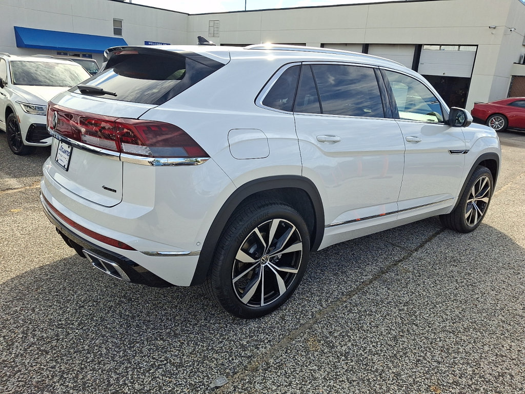 New 2026 Volkswagen Atlas Cross Sport SEL Premium R-Line AWD/4WD image 5