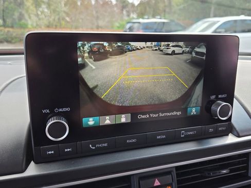 Certified 2023 Honda Pilot Sport image 29