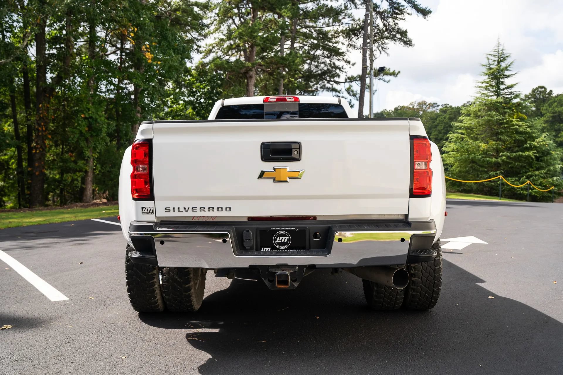 Used 2016 Chevrolet Silverado 3500 High Country w/ Duramax Plus Package AWD/4WD image 7