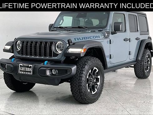 Used 2025 Jeep Wrangler Unlimited Rubicon 4xe AWD/4WD image 14